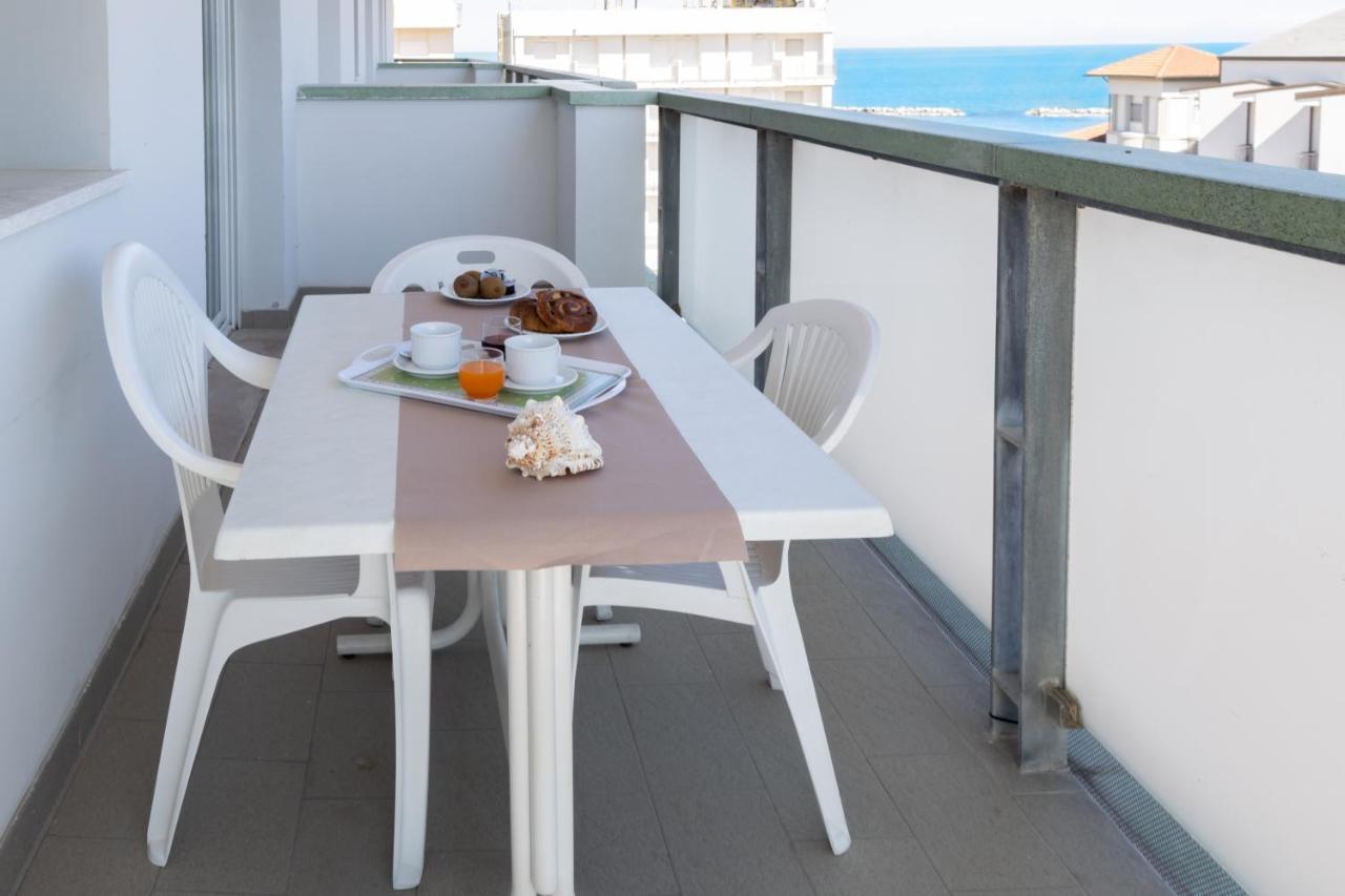 Club House 4* Cattolica