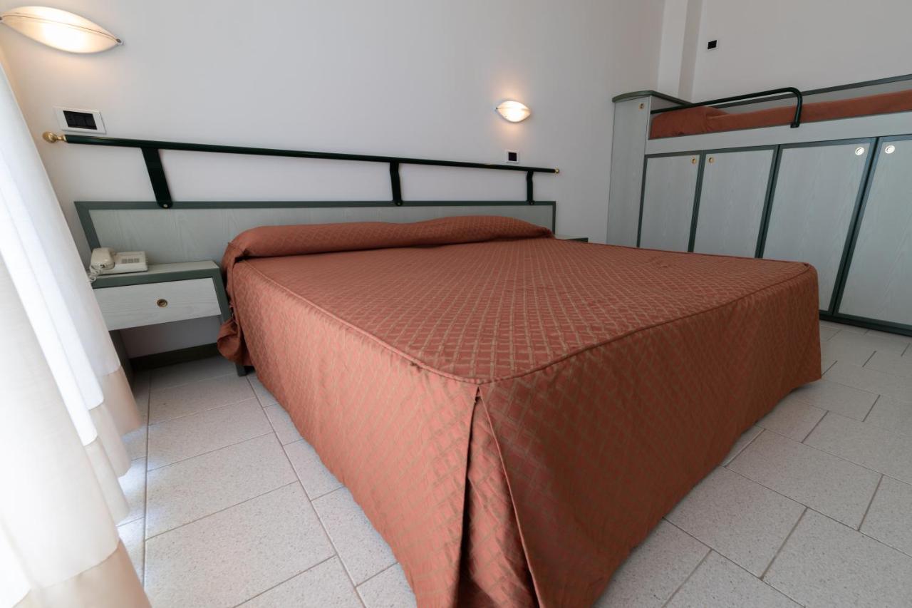 Club House Aparthotel Cattolica