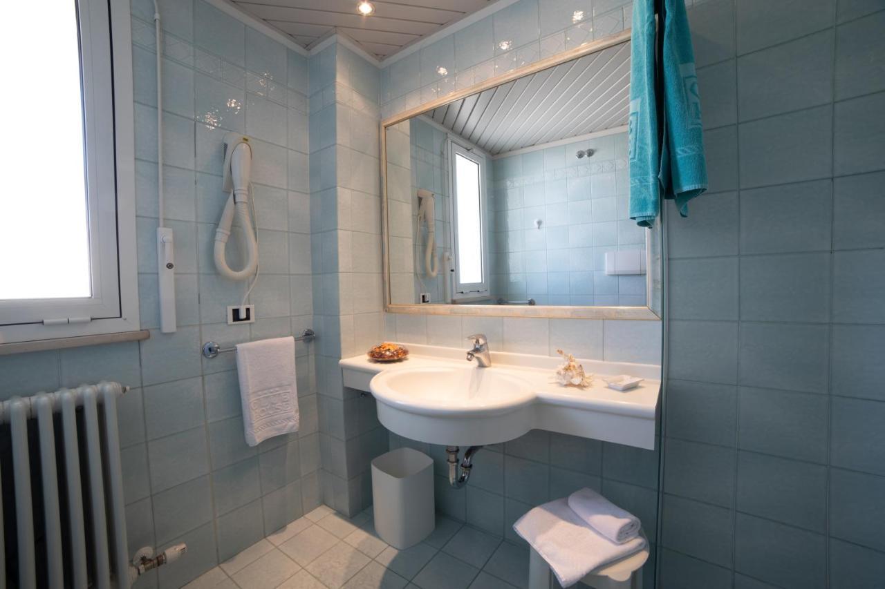 Aparthotel Club House 4*